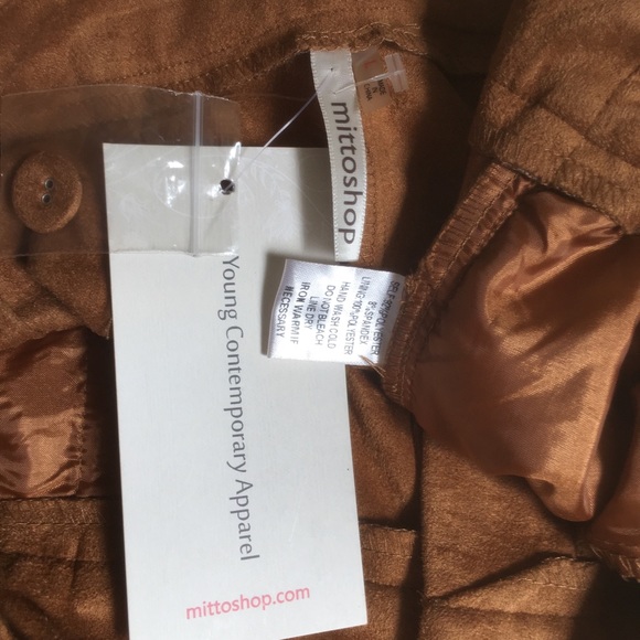 NWT Suede-like soft and stretchy shorts size L - Picture 4 of 4